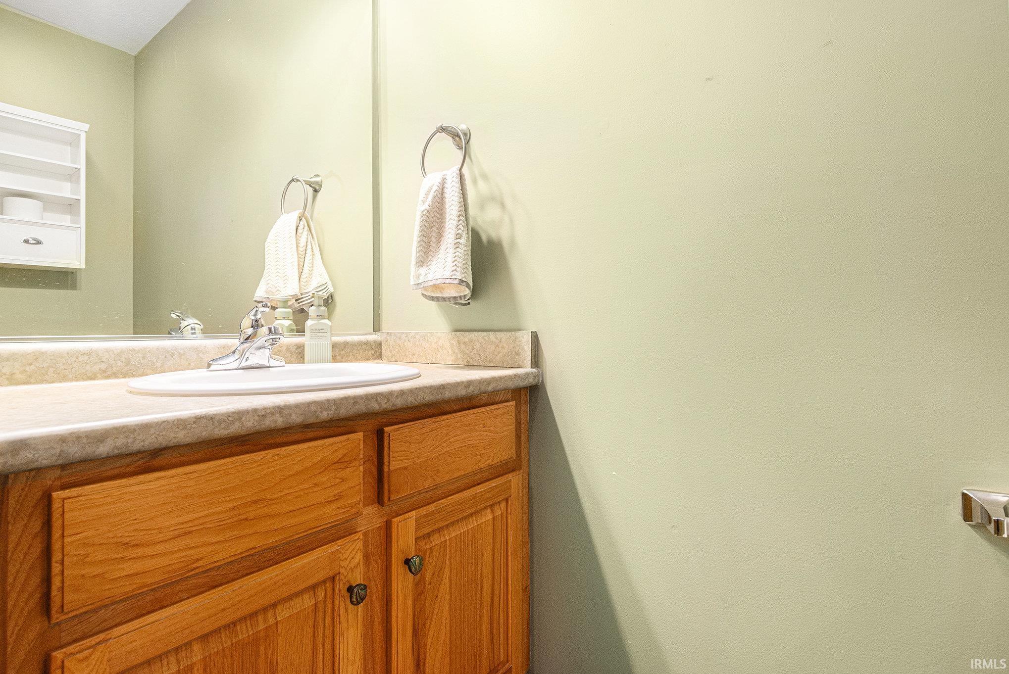 58178 Prairie Ridge Road Goshen, IN 46528 - Photo 9 of 32 Gallery Image 9