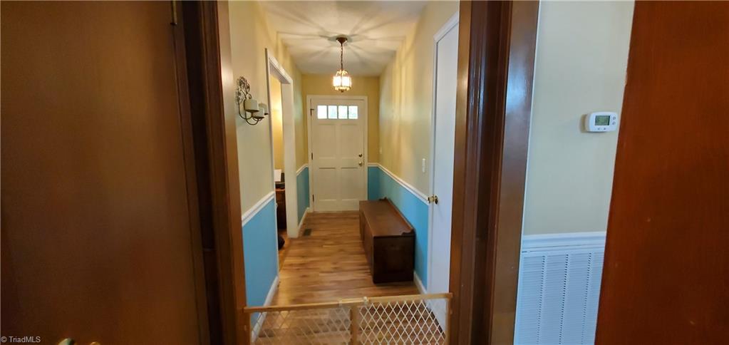 1452 Slate Road King, NC 27021 - Photo 11 of 28 Front Entry/Foyer