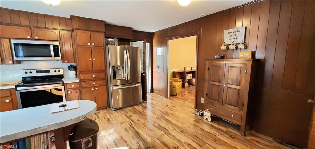 1452 Slate Road King, NC 27021 - Photo 6 of 28 Kitchen
