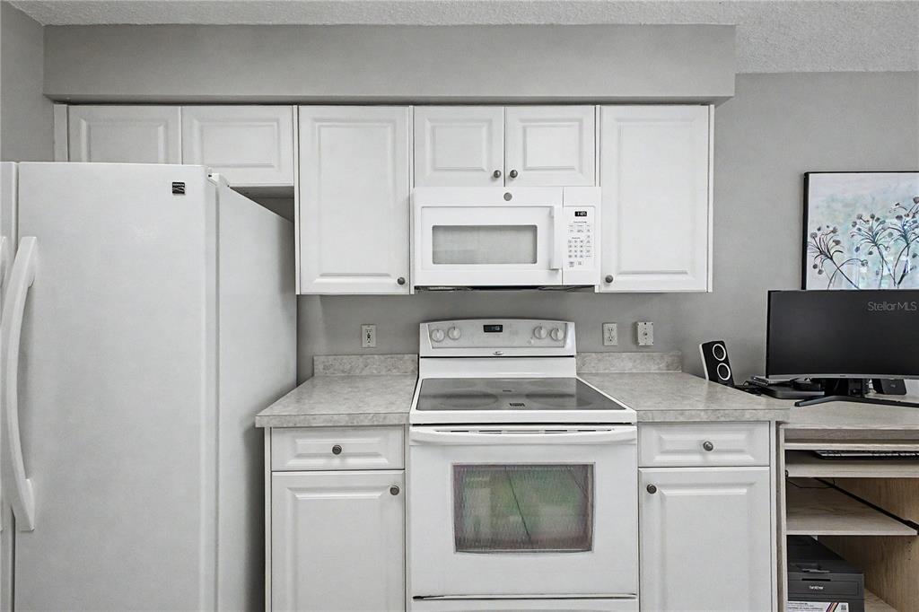 3017 Whispering Pines Court Spring Hill, FL 34606 - Photo 18 of 48