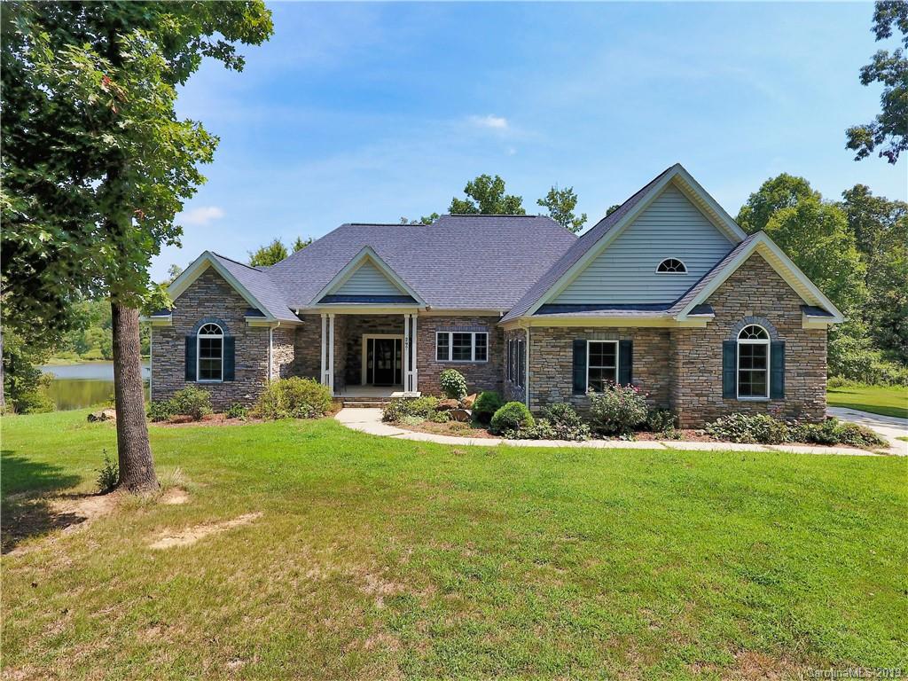 297 Akinbac Road Clover, SC 29710 - Photo 2 of 27 Gallery Image 2