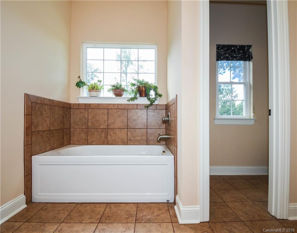 297 Akinbac Road Clover, SC 29710 - Photo 17 of 27 Gallery Image 17