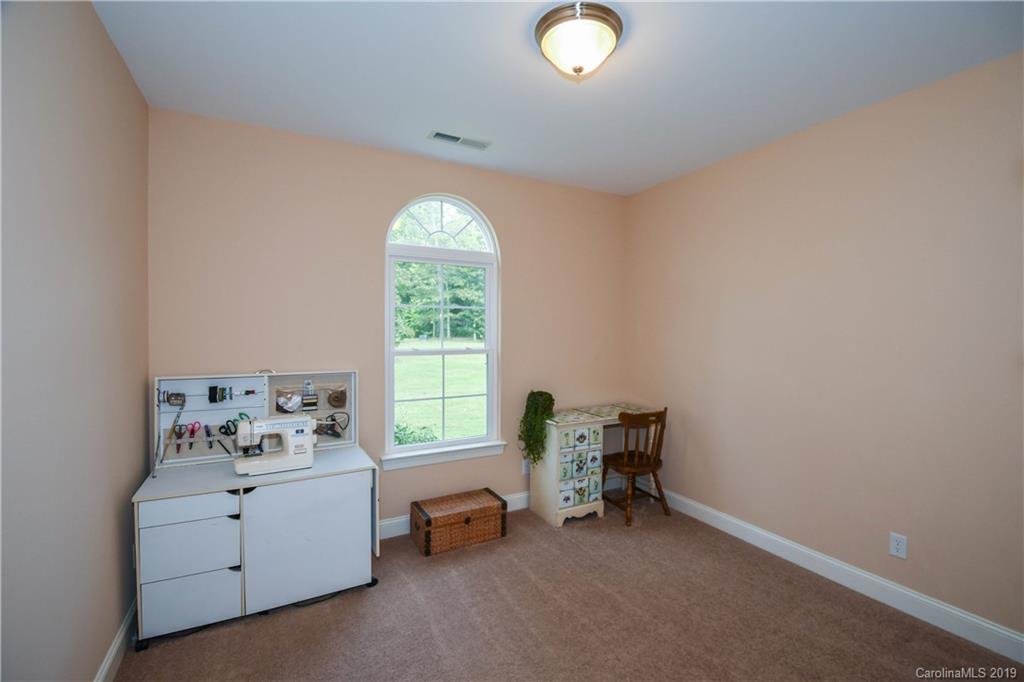 297 Akinbac Road Clover, SC 29710 - Photo 19 of 27 Gallery Image 19