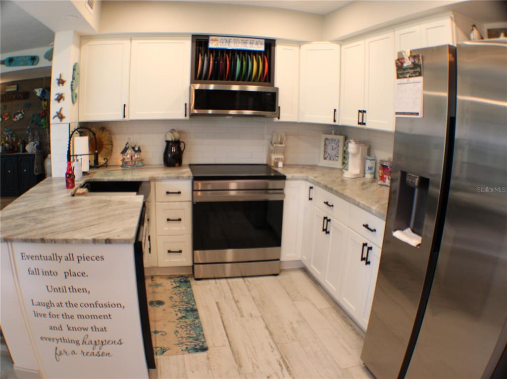 700 Starkey Road, Unit 1414 Largo, FL 33771 - Photo 2 of 34
