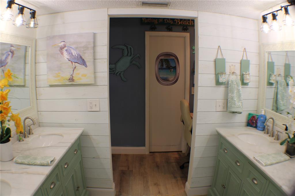700 Starkey Road, Unit 1414 Largo, FL 33771 - Photo 23 of 34