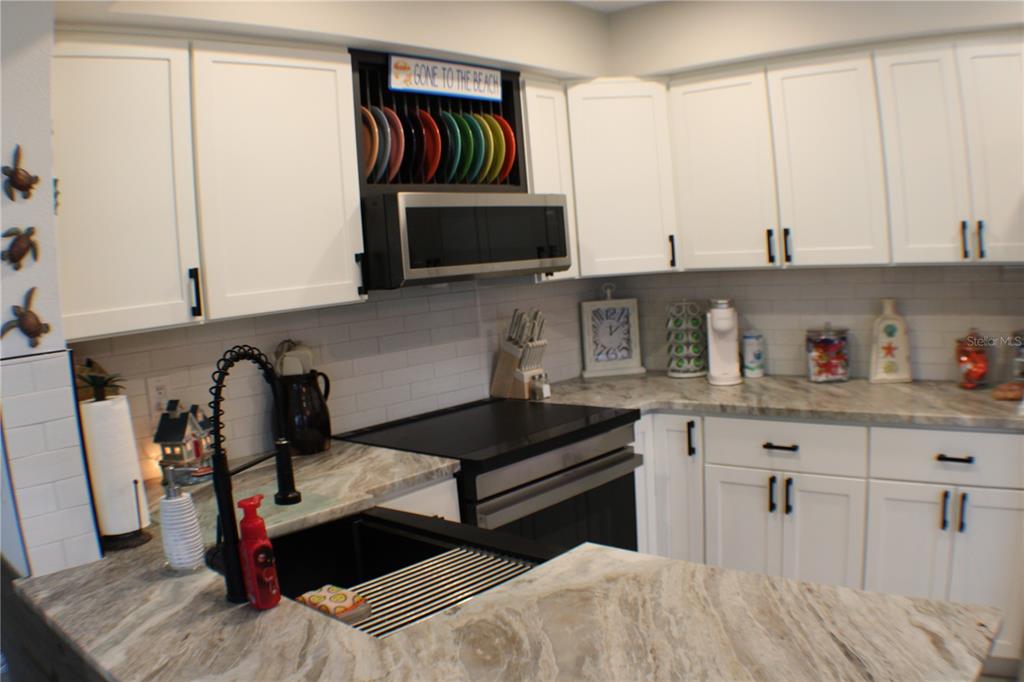 700 Starkey Road, Unit 1414 Largo, FL 33771 - Photo 8 of 34