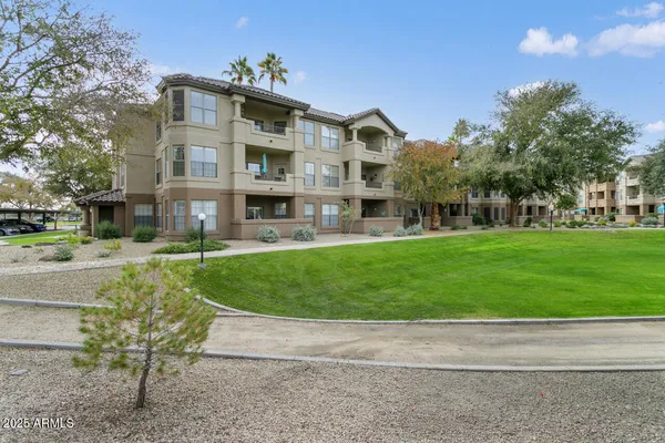 $224,900 | 14950 West Mountain View Boulevard, Unit 5112, Surprise, AZ 85374