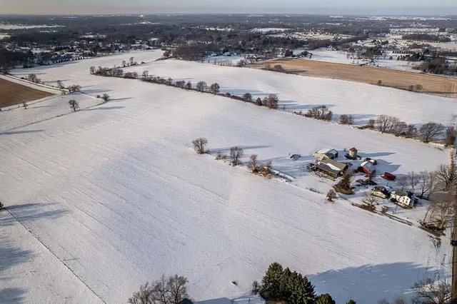 $1,599,000 | 9202 Town Hall Road, Belvidere, IL 61008