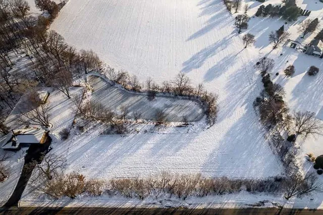 $1,599,000 | 9202 Town Hall Road, Belvidere, IL 61008