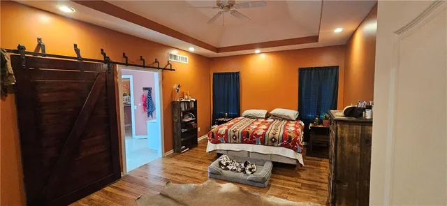 $550,000 | 2312 Southeast Rattle Snake Hill, Butler, MO 64730