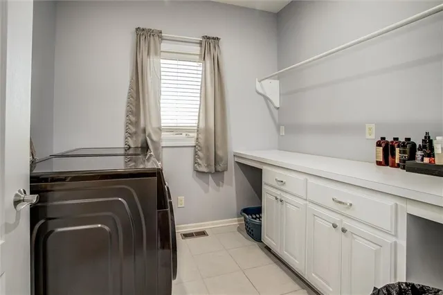 $545,000 | 2312 Southeast Rattle Snake Hill, Butler, MO 64730