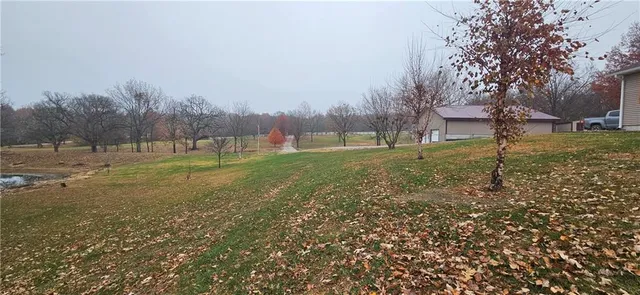 $550,000 | 2312 Southeast Rattle Snake Hill, Butler, MO 64730