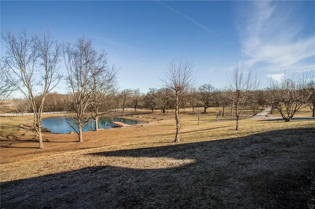 $545,000 | 2312 Southeast Rattle Snake Hill, Butler, MO 64730