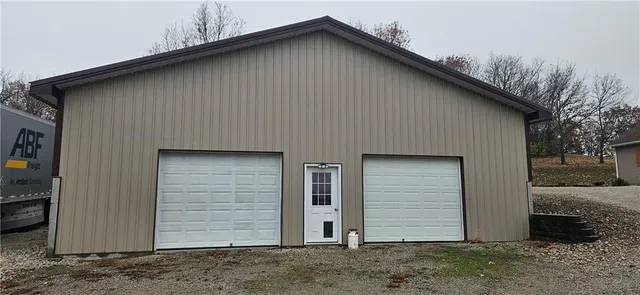 $550,000 | 2312 Southeast Rattle Snake Hill, Butler, MO 64730