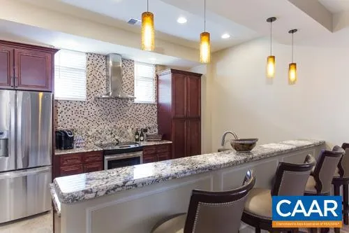 $2,015 | 2015 Reserve Circle, Unit 13, Harrisonburg, VA 22801