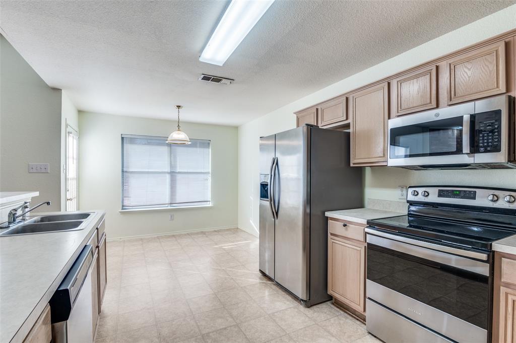 462 Tranquility Lane Cedar Hill, TX 75104 - Photo 10 of 25