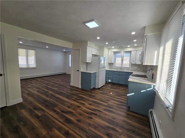 $2,600 | 96 Edgeworth Avenue, Providence, RI 02904