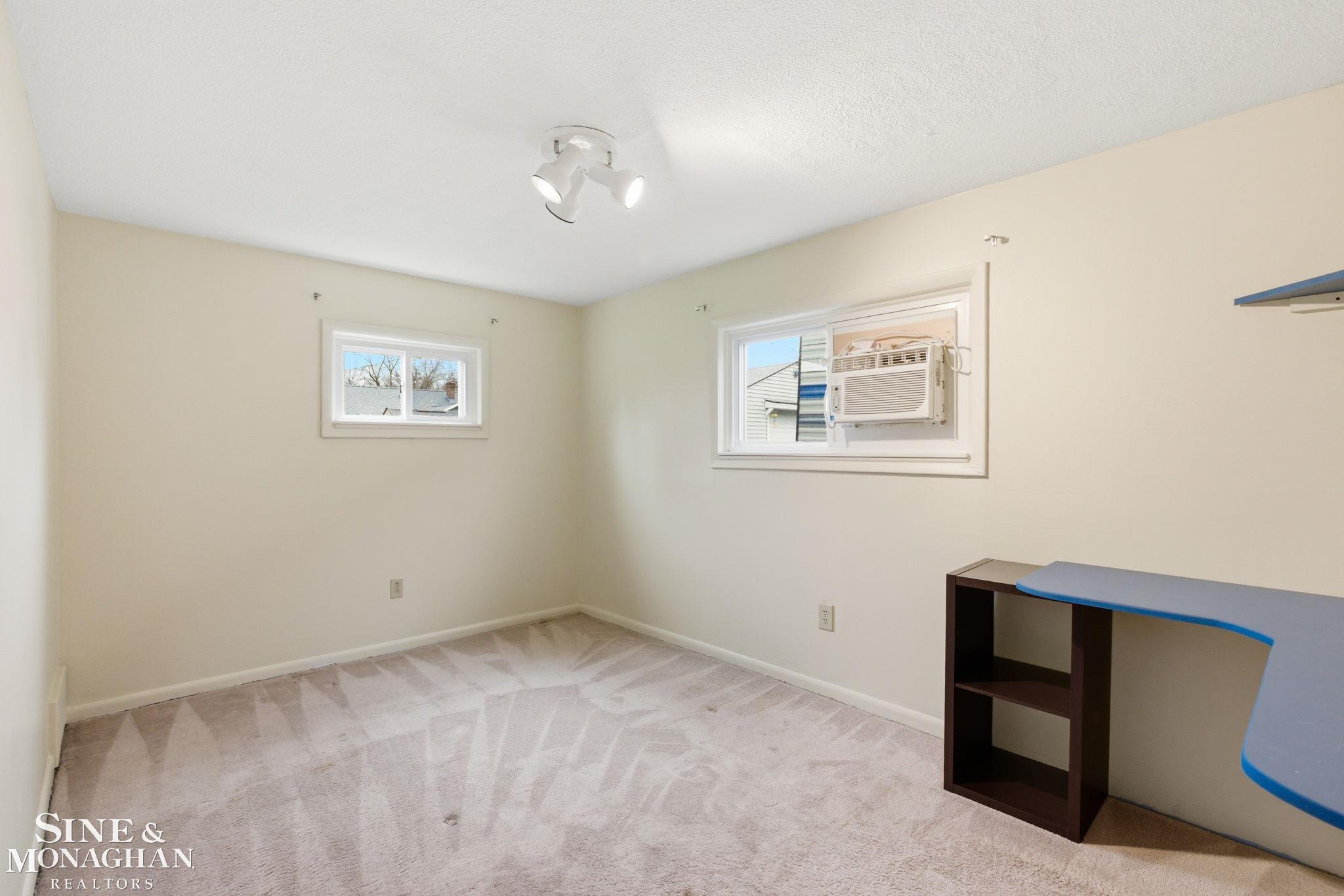 47811 Frederick Road Utica, MI 48317 - Photo 31 of 50 Gallery Image 31