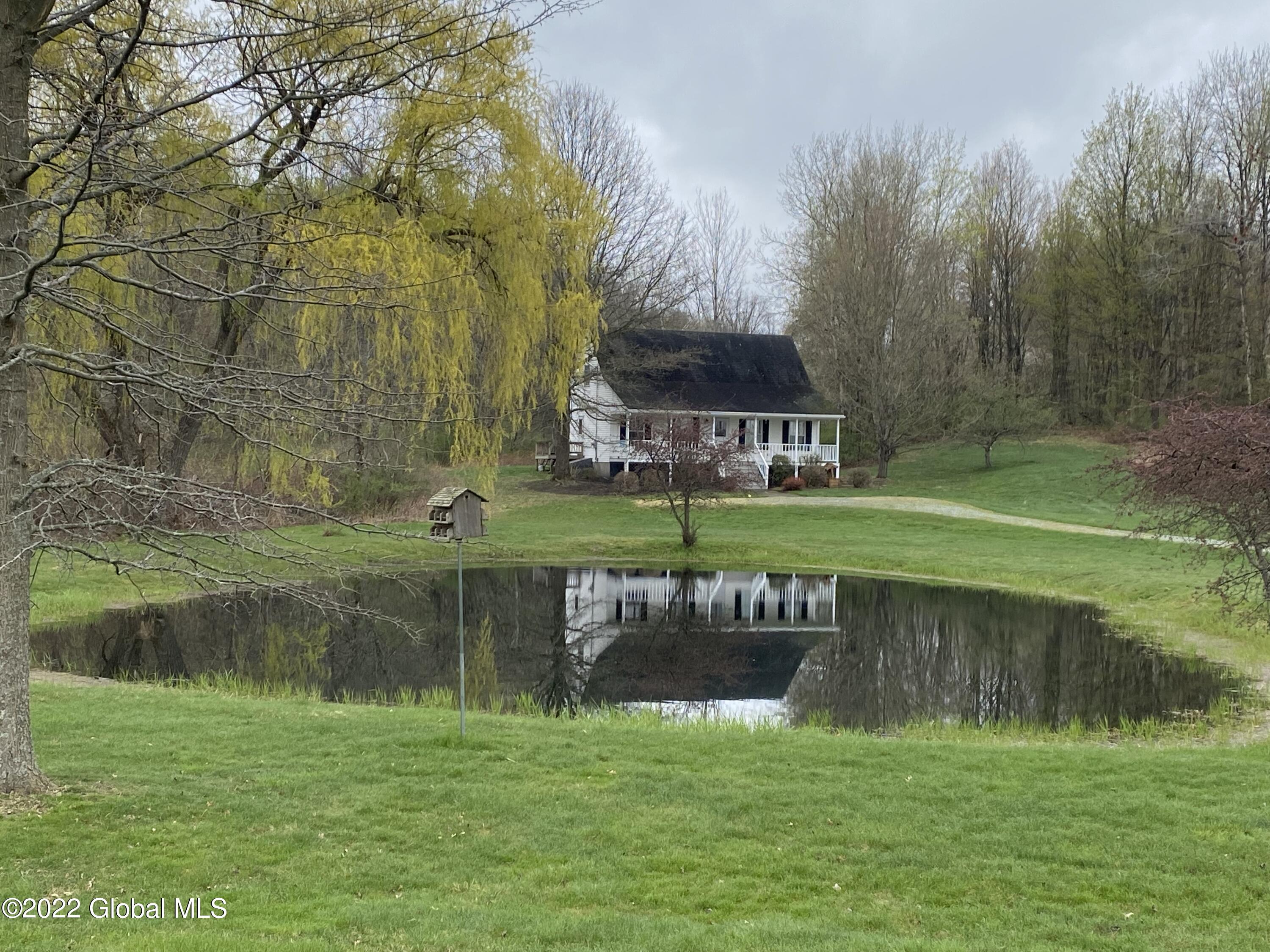 50 Aldous Road Granville, NY 12832 - Photo 1 of 8 PICTURE BOOK SETTING