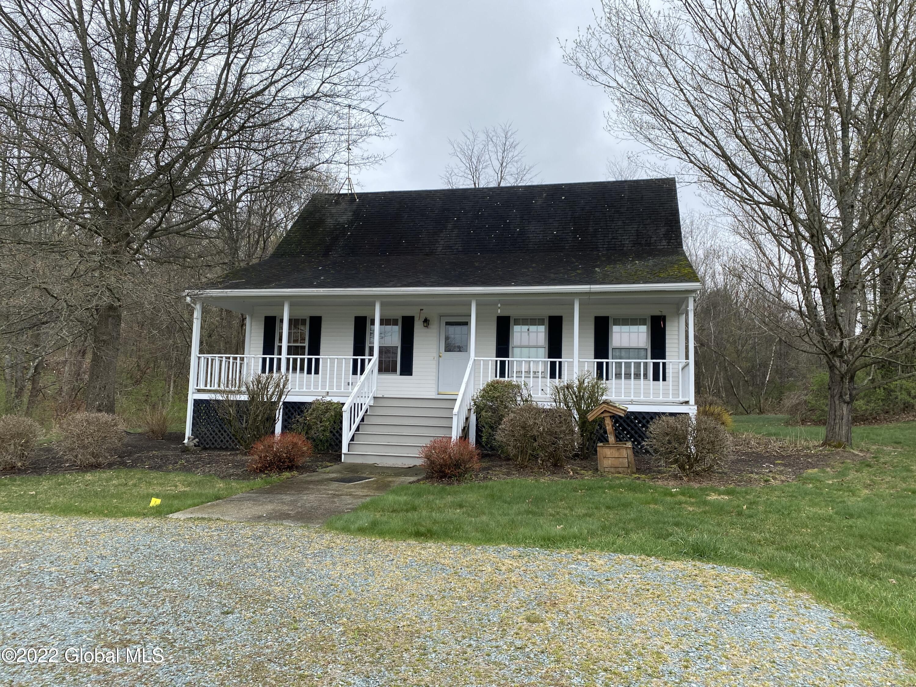 50 Aldous Road Granville, NY 12832 - Photo 3 of 8 1985 cape