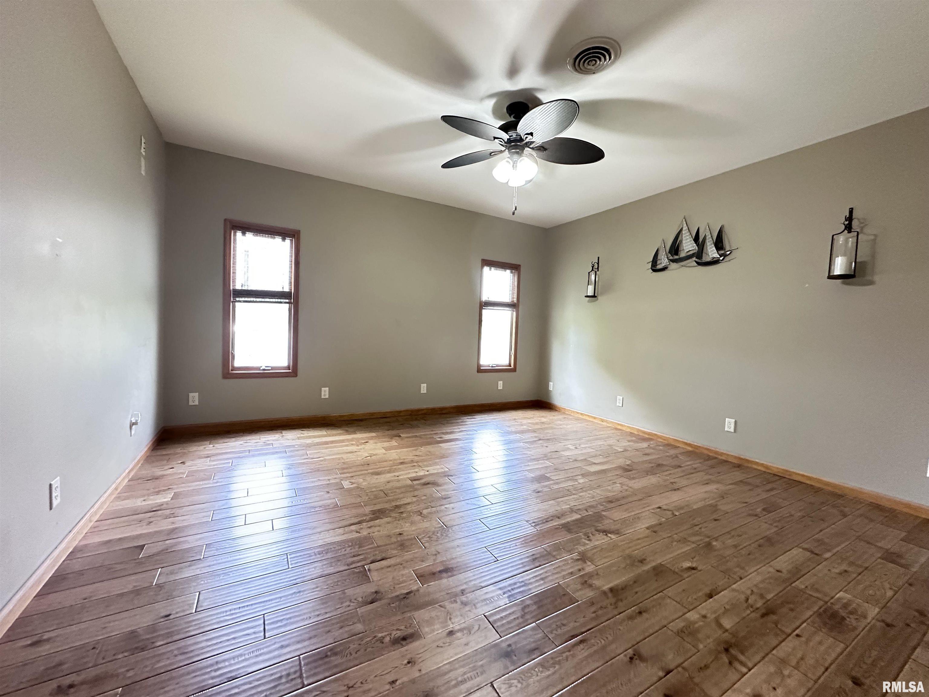 1535 Howard Road Marion, IL 62959 - Photo 11 of 40
