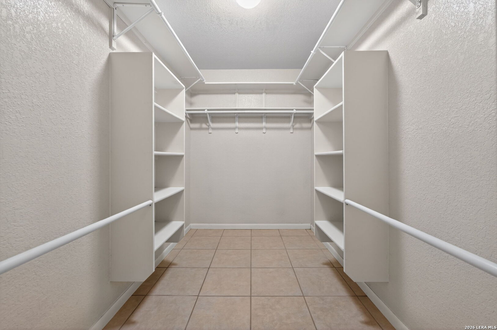 20134 South Jett Road San Antonio, TX 78264 - Photo 16 of 41