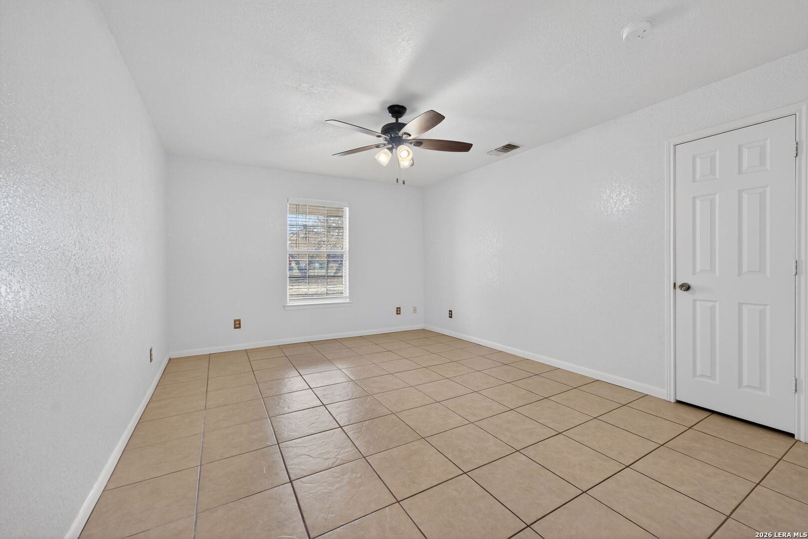 20134 South Jett Road San Antonio, TX 78264 - Photo 17 of 41