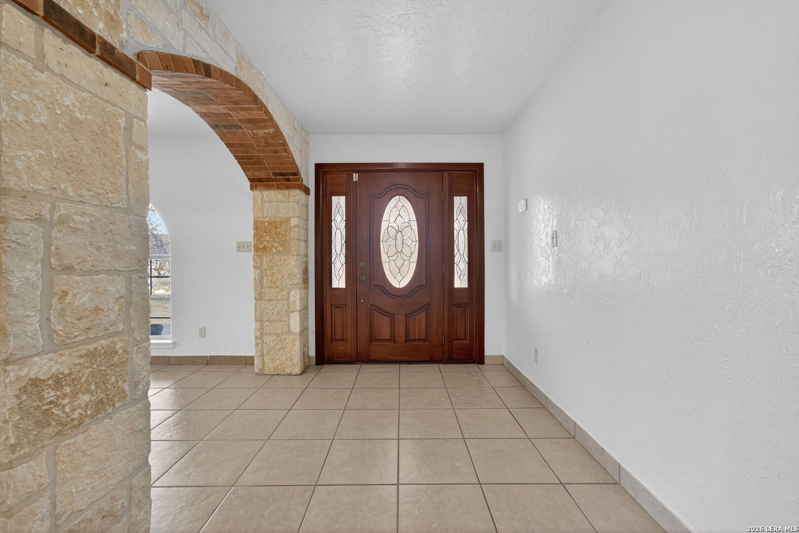 20134 South Jett Road San Antonio, TX 78264 - Photo 5 of 41