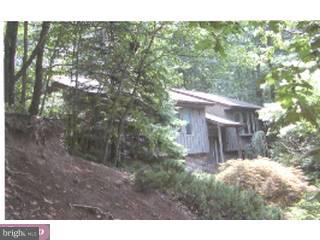 29 Eagle Lane Reading, PA 19607 - Photo 1 of 6 Gallery Image 1