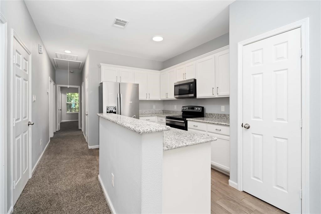 5105 Southwind Street, Unit A Houston, TX 77033 - Photo 8 of 20