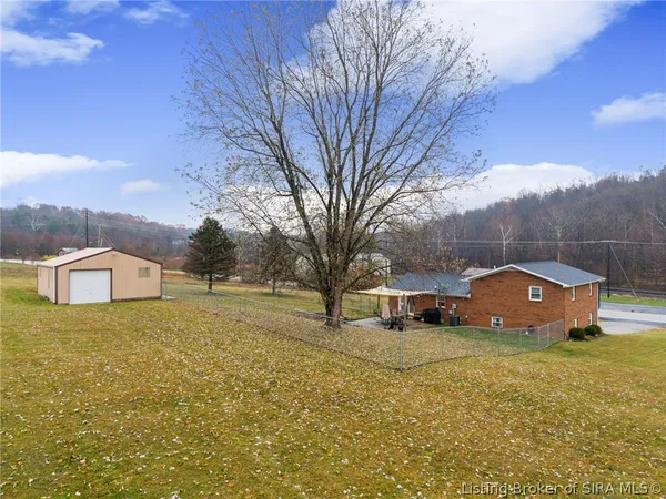$295,000 | 6075 Highway 335, New Salisbury, IN 47161