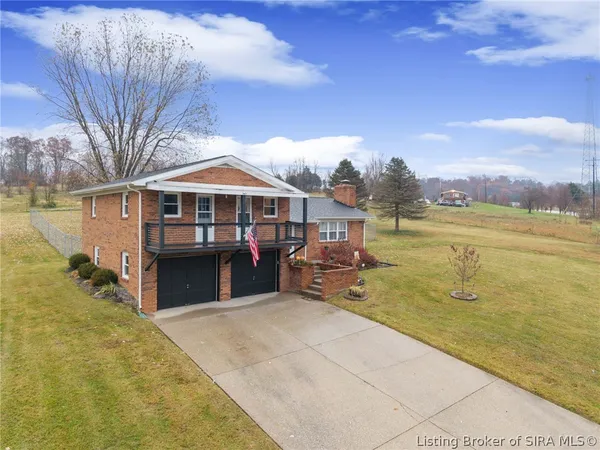 $295,000 | 6075 Highway 335, New Salisbury, IN 47161