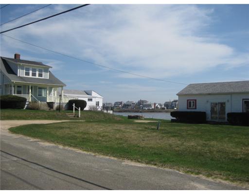 37 Prospect Road South Kingstown, RI 02879 - Photo 3 of 12 Exterior Front.