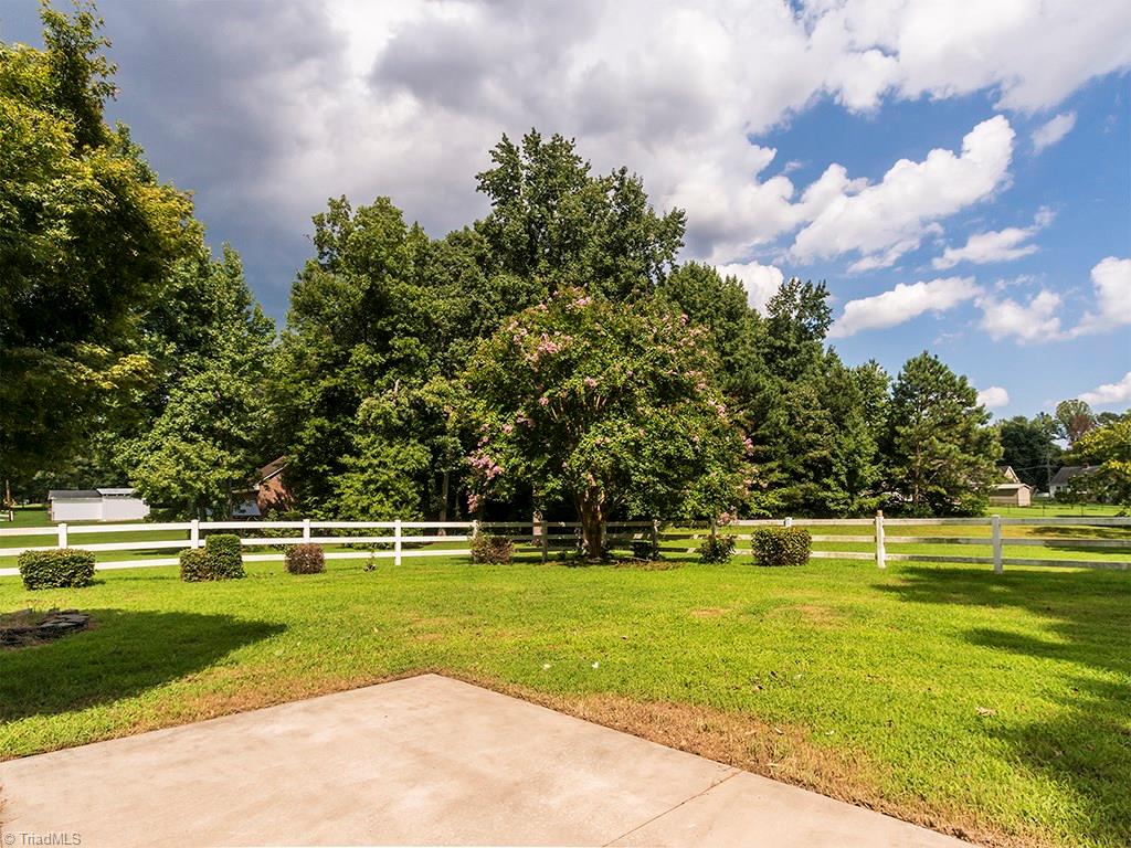 1936 Malone Road Burlington, NC 27215 - Photo 22 of 24 Yard