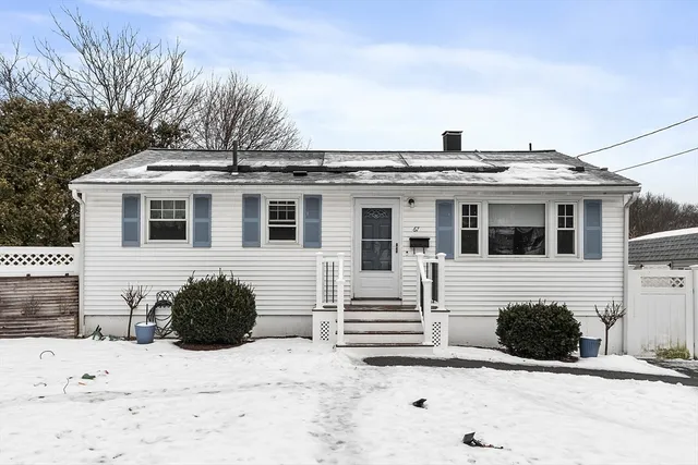 $520,000 | 67 Wedgemere Drive, Lowell, MA 01852