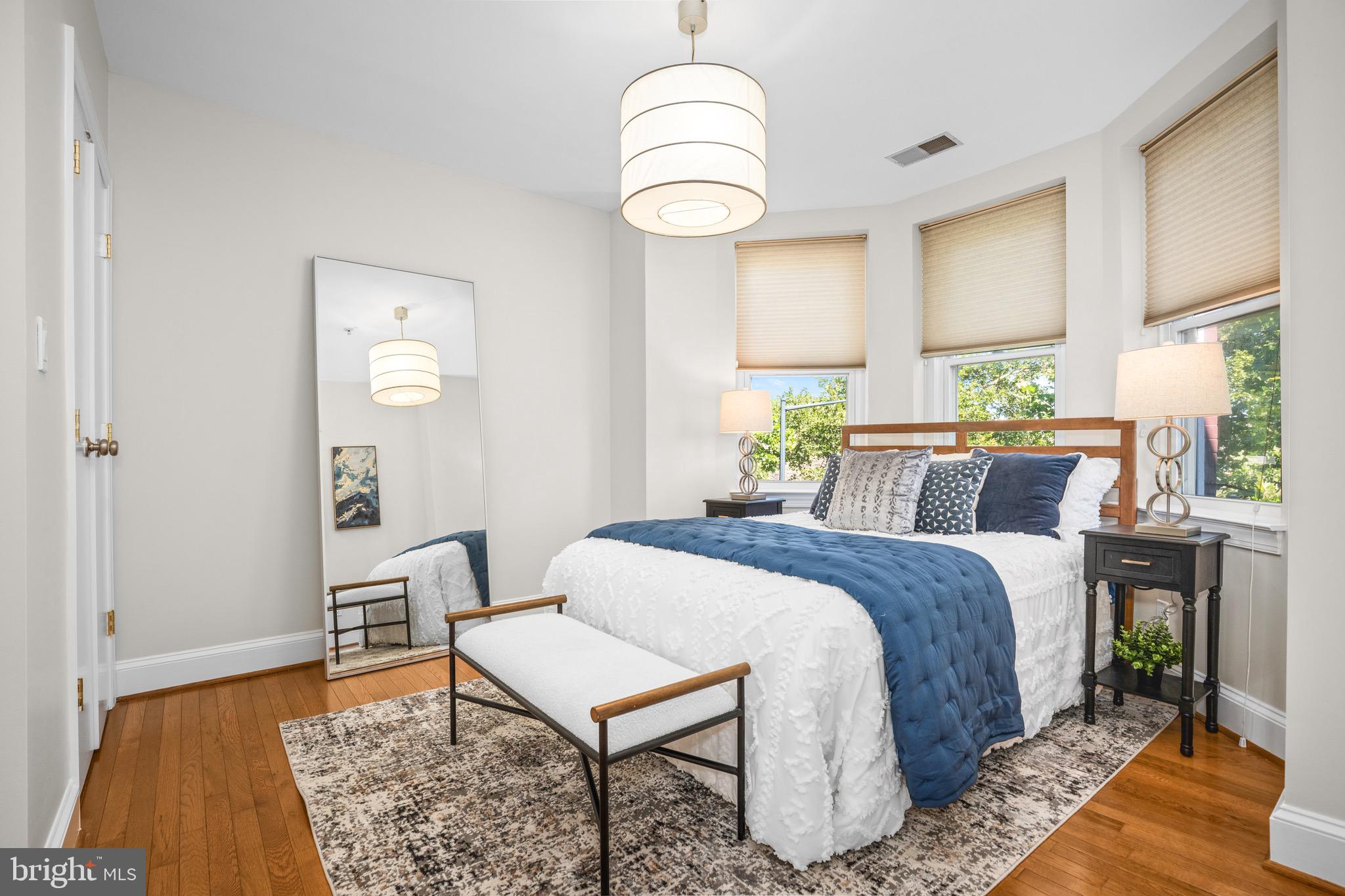 304 Q Street Northwest, Unit 4 Washington, DC 20001 - Photo 12 of 19