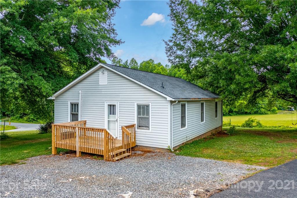 5524 Lee Cline Road Conover, NC 28613 - Photo 12 of 15 Gallery Image 12