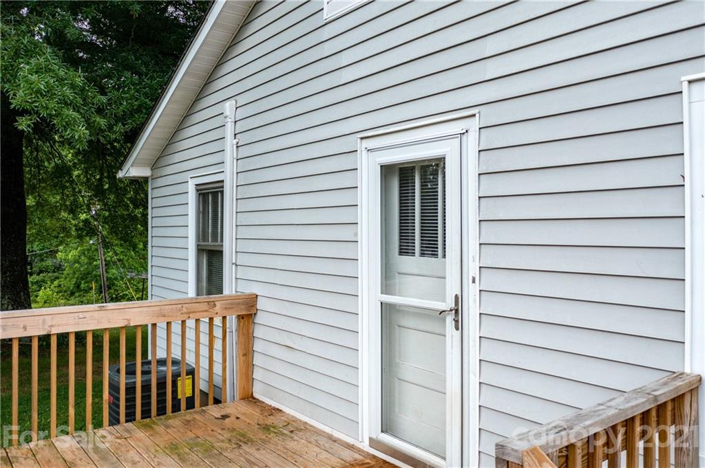 5524 Lee Cline Road Conover, NC 28613 - Photo 13 of 15 Gallery Image 13