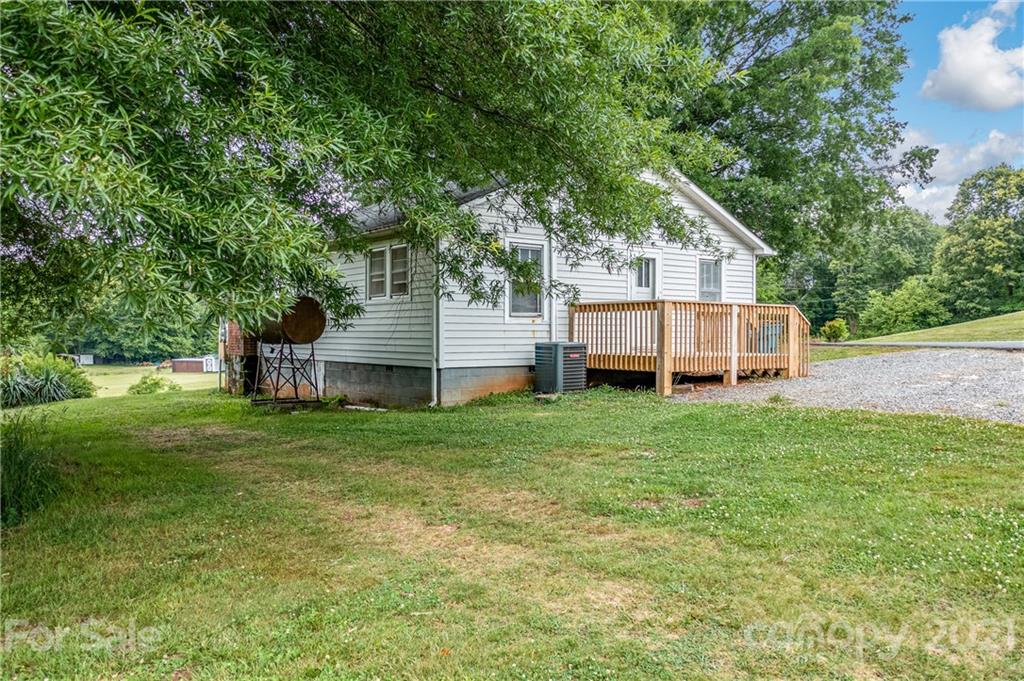 5524 Lee Cline Road Conover, NC 28613 - Photo 14 of 15 Gallery Image 14