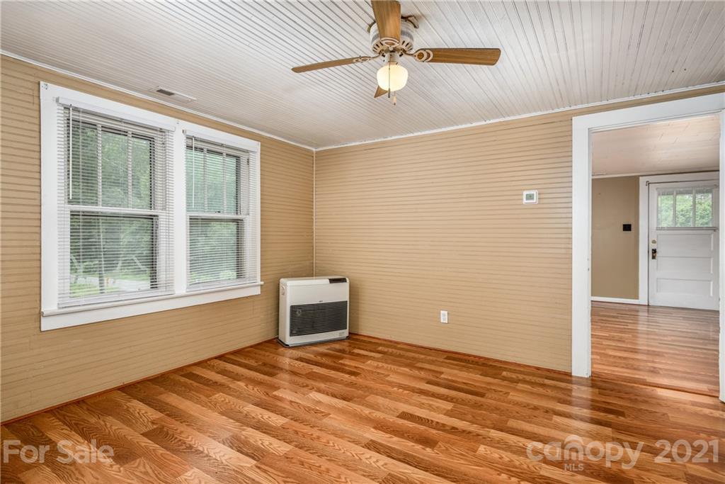 5524 Lee Cline Road Conover, NC 28613 - Photo 9 of 15 Gallery Image 9