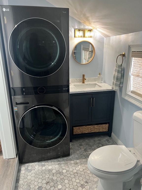 62 Glades Road Scituate, MA 02066 - Photo 16 of 19 Gallery Image 16