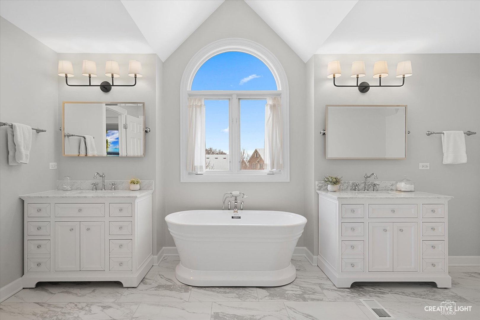 624 Limestone Drive Batavia, IL 60510 - Photo 21 of 43