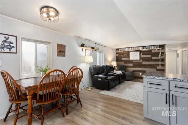 $109,999 | 101 South Flagstone Lane, Eagle, ID 83616