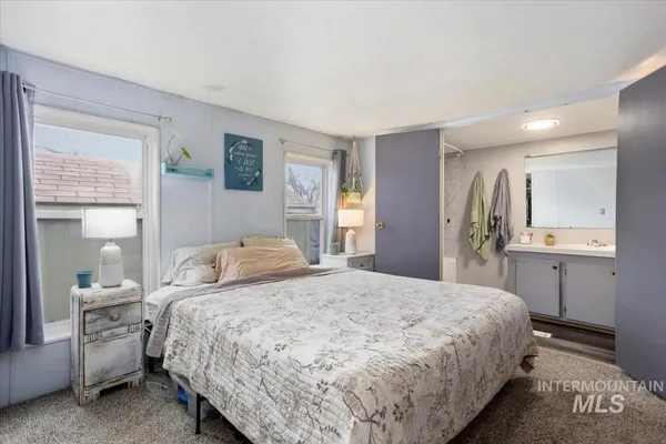 $109,999 | 101 South Flagstone Lane, Eagle, ID 83616