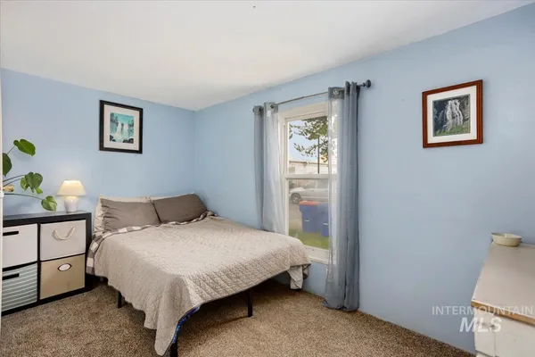 $109,999 | 101 South Flagstone Lane, Eagle, ID 83616