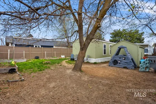 $109,999 | 101 South Flagstone Lane, Eagle, ID 83616