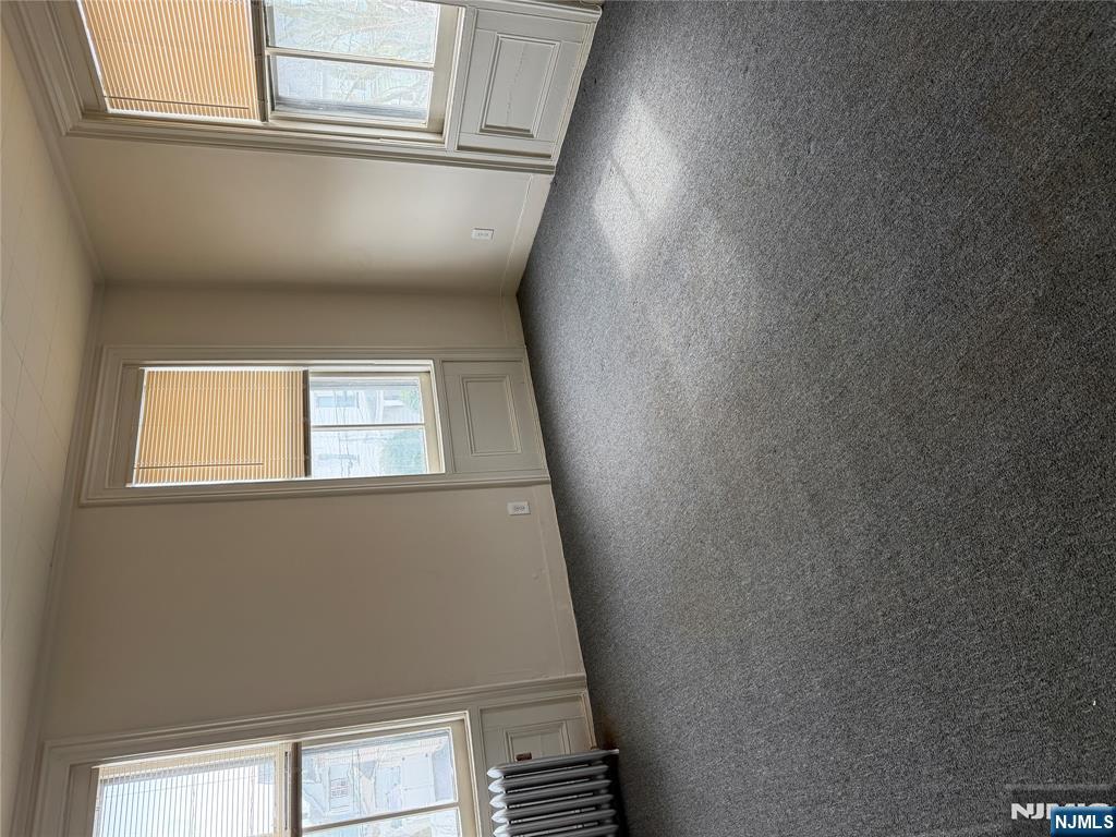 135 Everett Place, Unit 2 East Rutherford, NJ 07073 - Photo 5 of 12