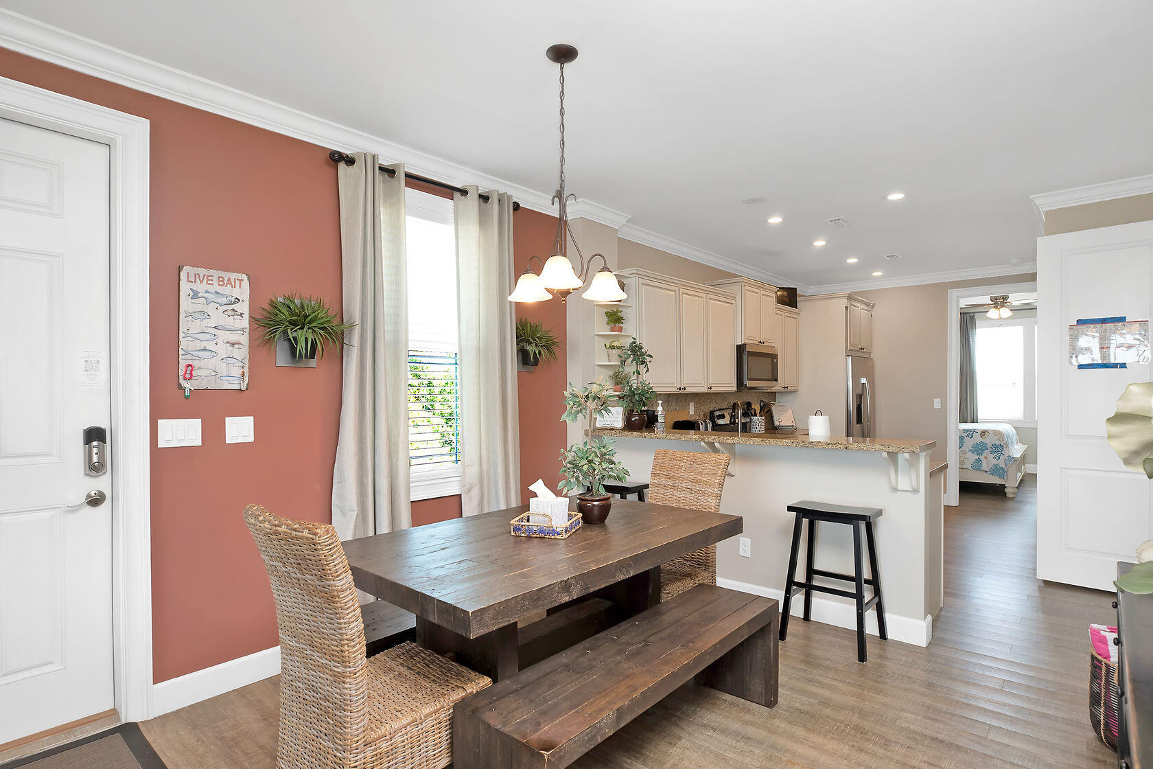237 Sombrero Beach Road, Unit 1 Marathon, FL 33050 - Photo 6 of 55 Dining Room