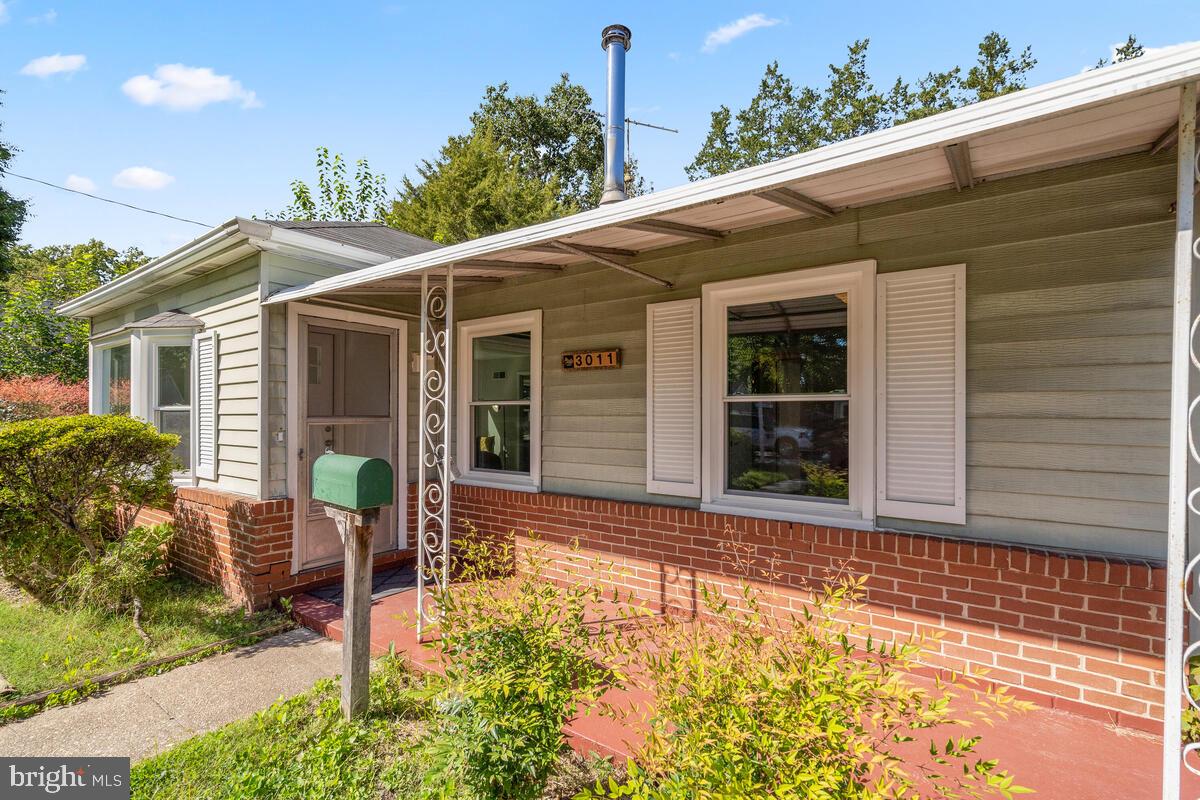 3011 Edgewood Road Kensington, MD 20895 - Photo 4 of 54 Gallery Image 4