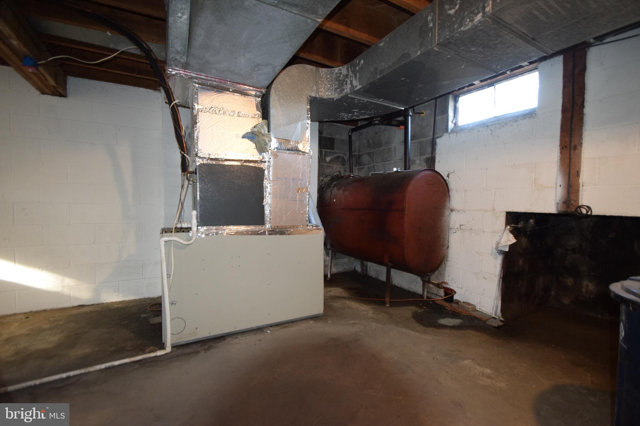2090 Warm Spring Road Chambersburg, PA 17202 - Photo 16 of 17 Gallery Image 16